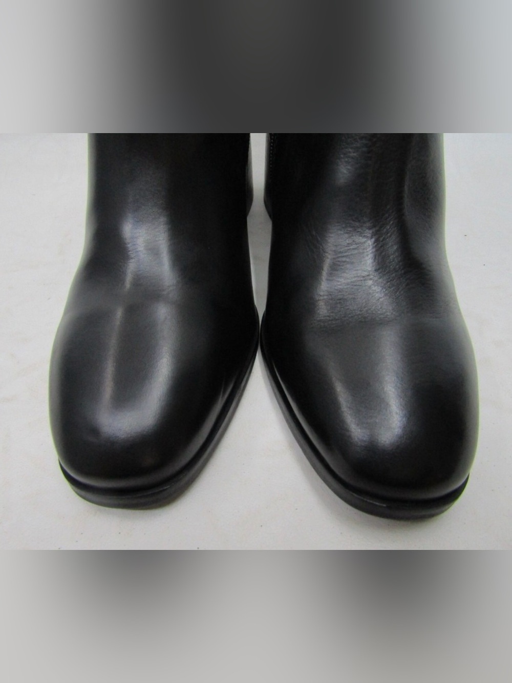 NEW Lucky Brand Black Leather Chelsea Block Heel Ankle Boots Zip-Up - Picture 4 of 9